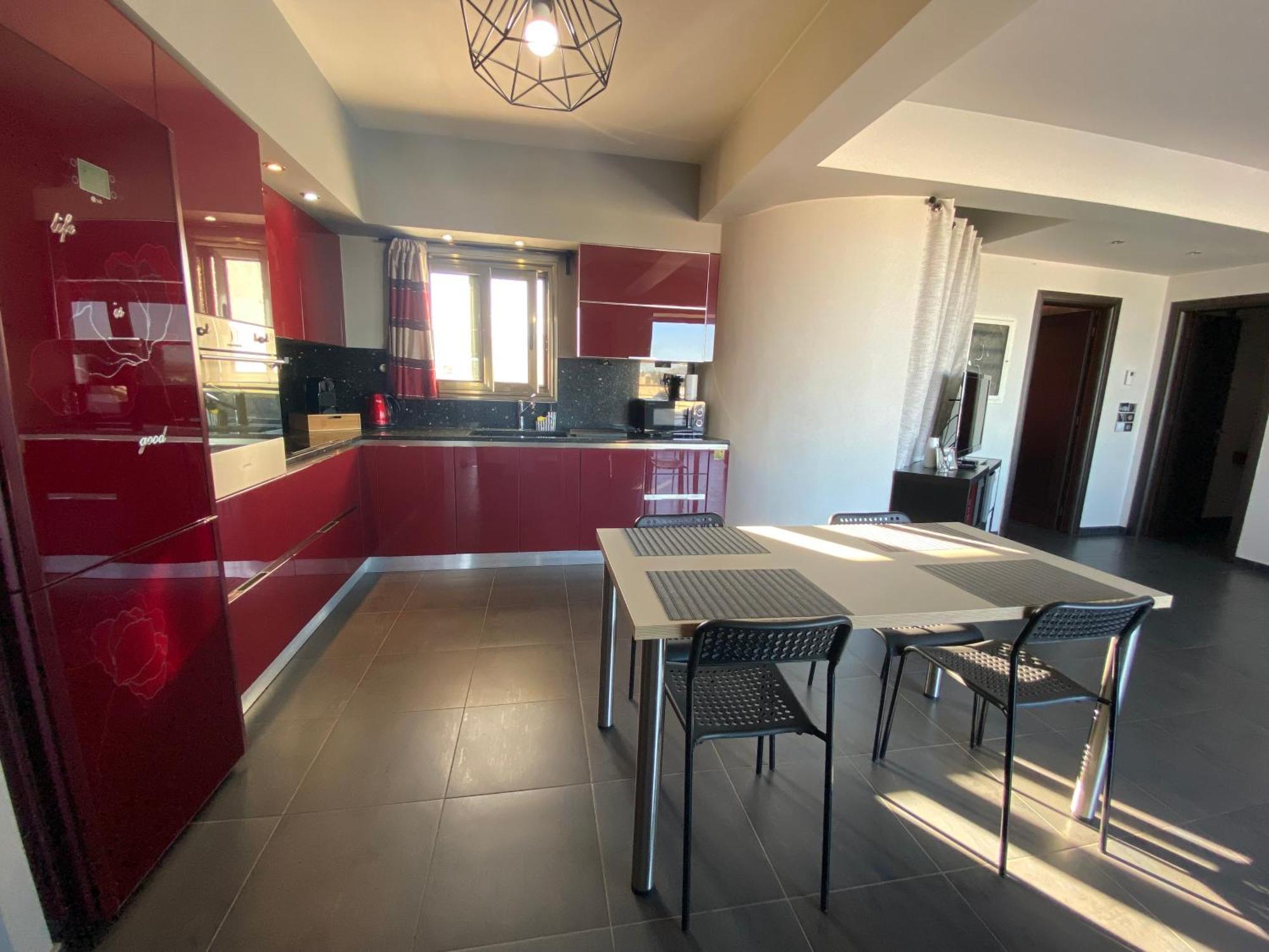 קורופיון Luxury View Apartment 10Min From Athens Airport מראה חיצוני תמונה